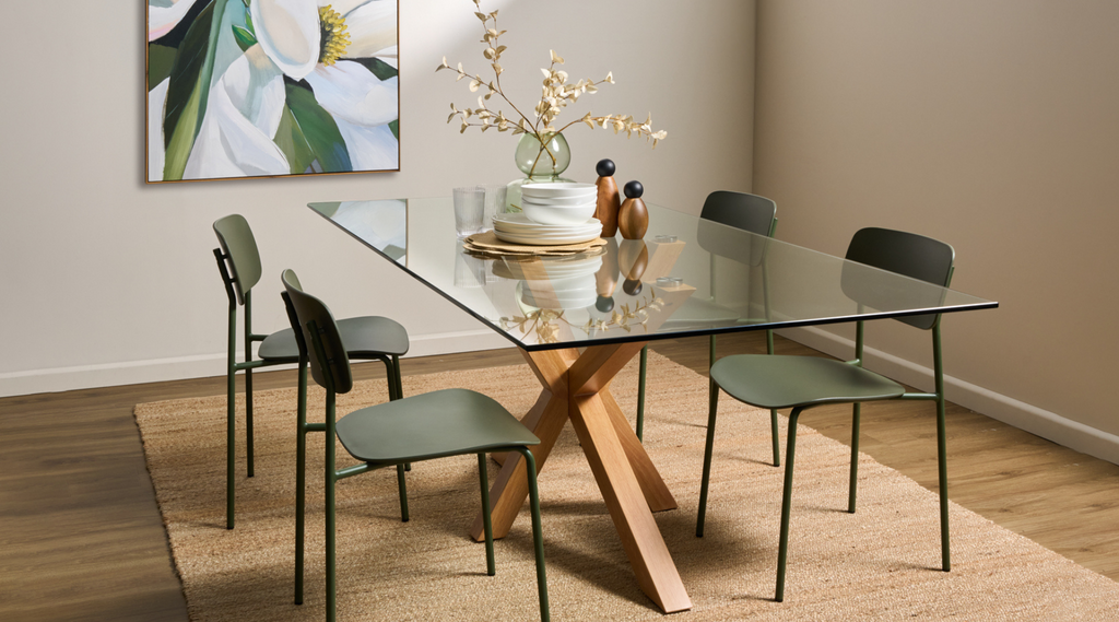 Get to know Gladstone – the glass table that can do it all