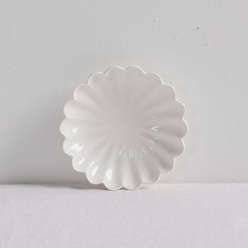 24693_WHT_01