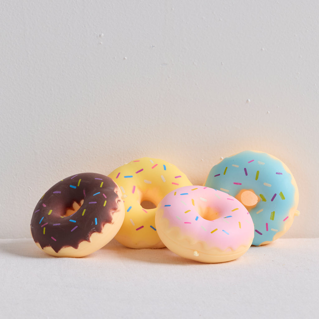 SQUISHY DONUT - GIFTS & GADGETS - 02